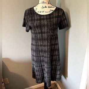 XS LuLaRoe Carly Dress w/ Chest Pocket- Blue/White/Gray, Polka dots